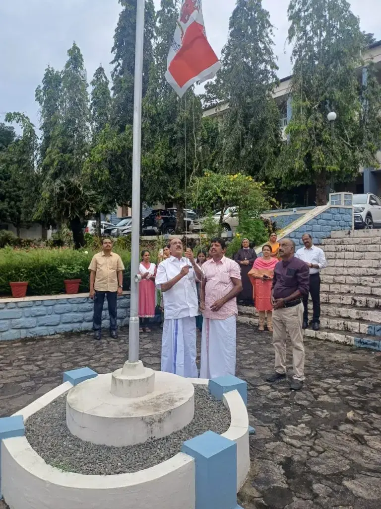 Devamatha College, Kuravilangad: campus photo 3