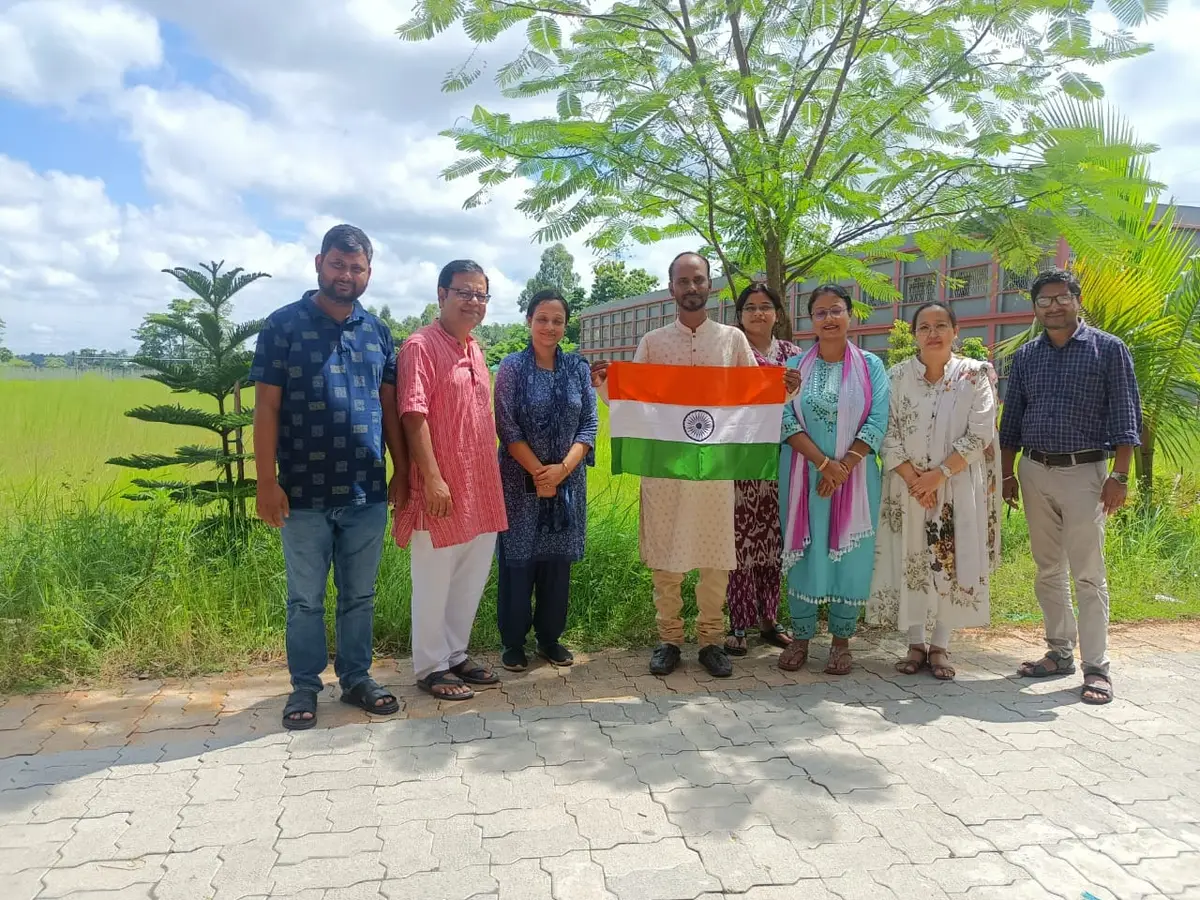 Dewanhat Mahavidyalaya, Coochbehar: campus photo 3