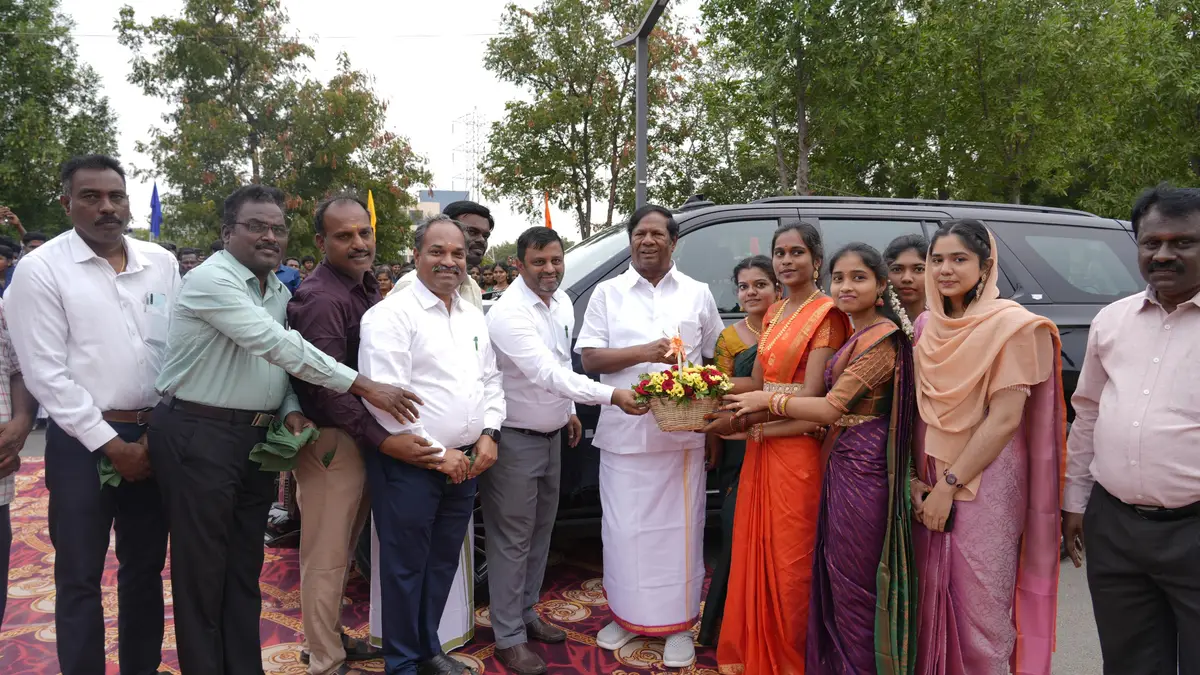 Dhanalakshmi Srinivasan Engineering College campus photo 7