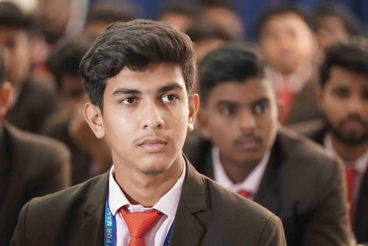 Dhanwantari School of Nursing Chikbanavar: campus photo 1
