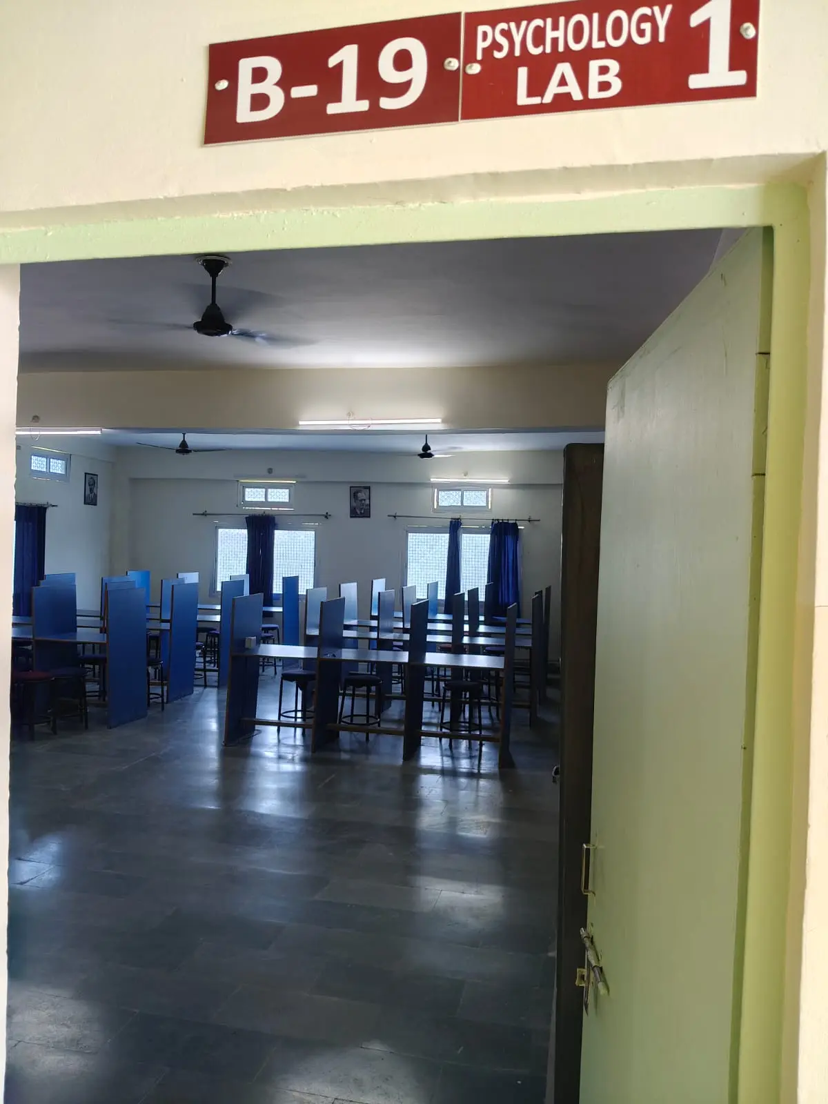 Dhirendra Mahila P.G. College: campus photo 5