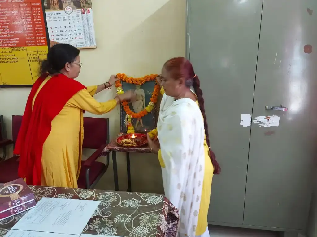 Diet Barwani: campus photo 8