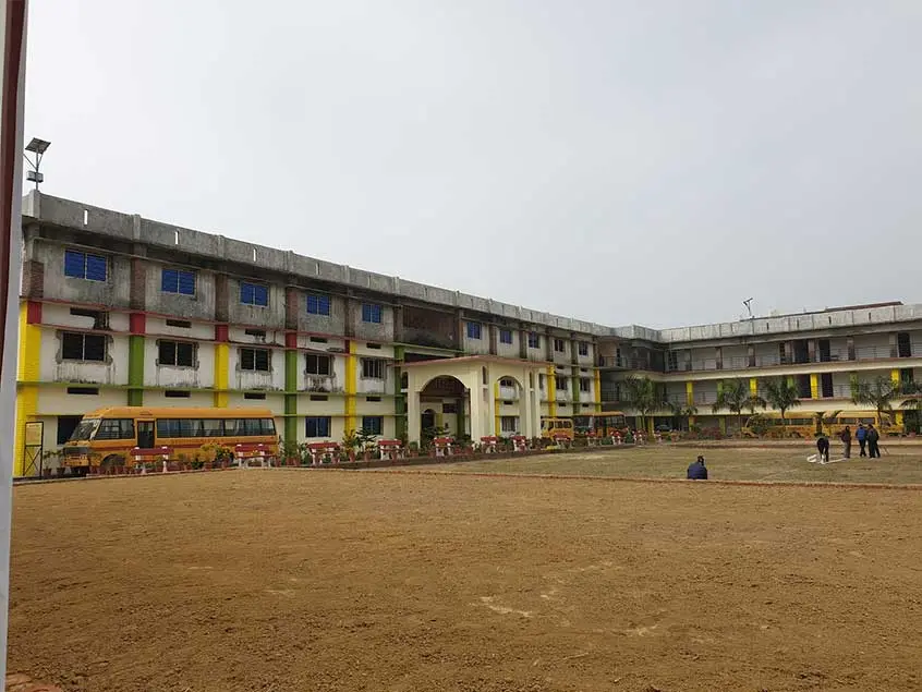 Divine College: campus photo 4
