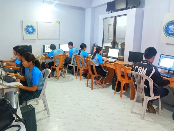 Divine Computer Center: campus photo 3