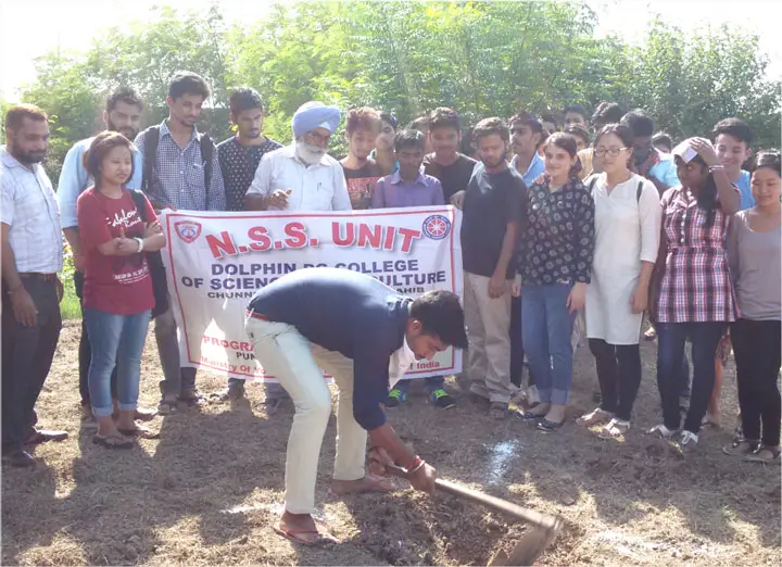 DCOLS campus photo 3