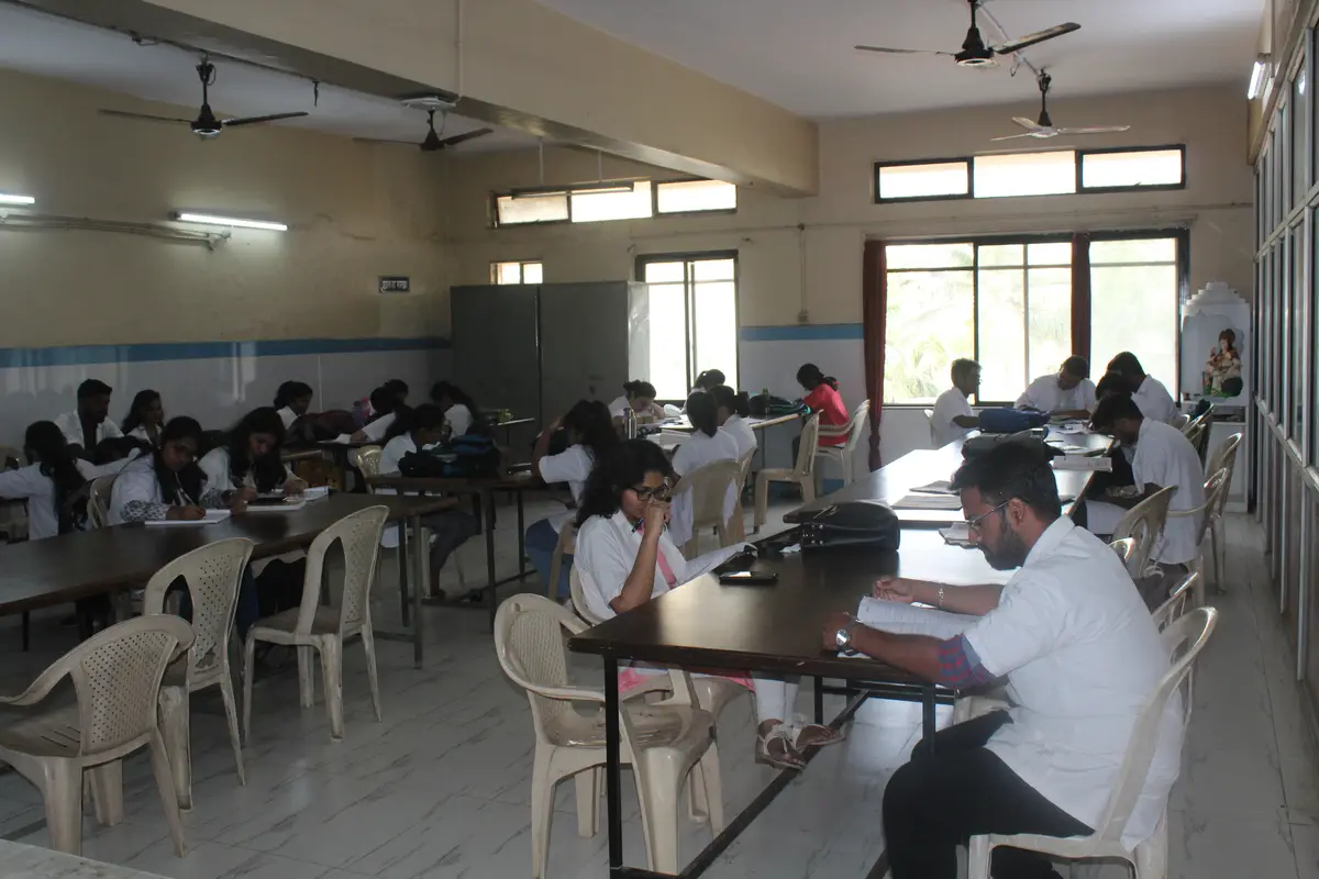 Dr. G.D. Pol Foundations, Y.M.T. Ayurvedic Medical College and Hospital: campus photo 5