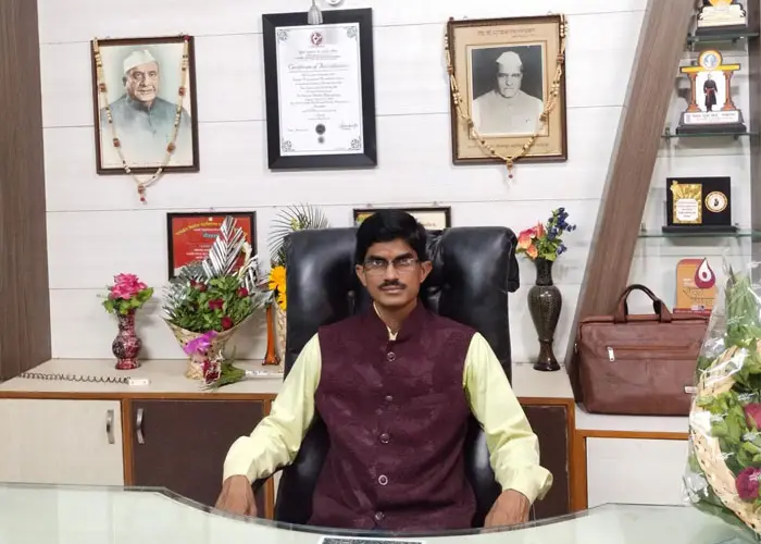 Dr. Gopalrao Khedkar Mahavidyalaya, Gadegaon Telhara. campus photo 4