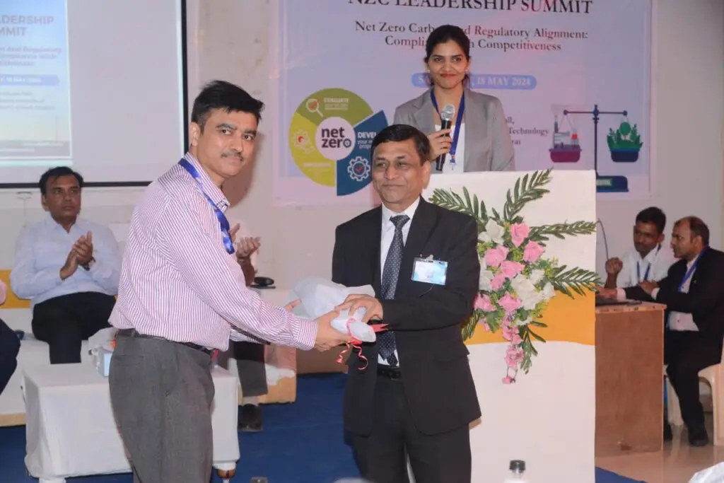 Dr. Jivraj Mehta Institute Of Technology: campus photo 8