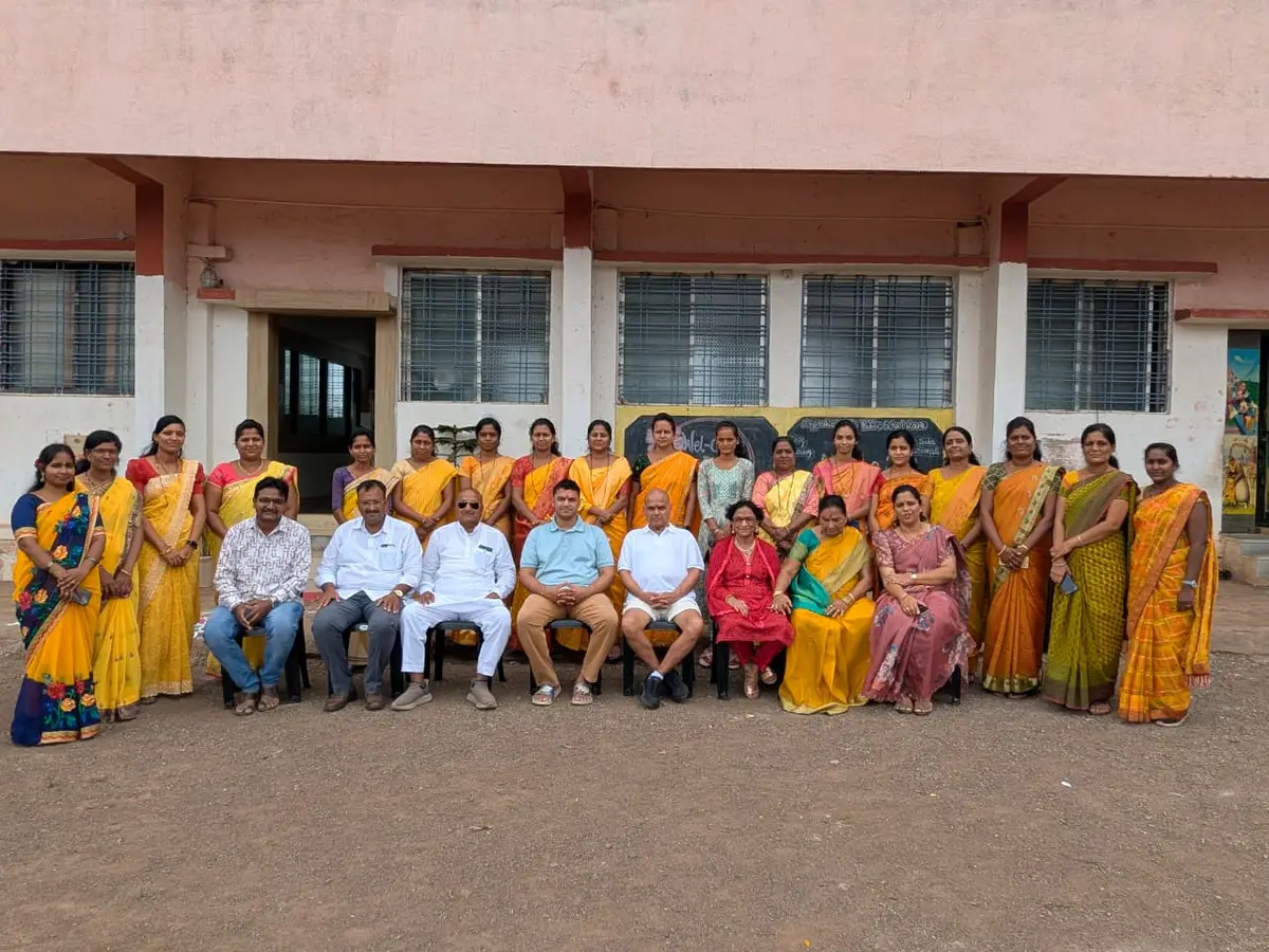 Dr.Pd.Patil College of Computer Sciences&Mngt Studies Zare. Teh-Karmala: campus photo 7