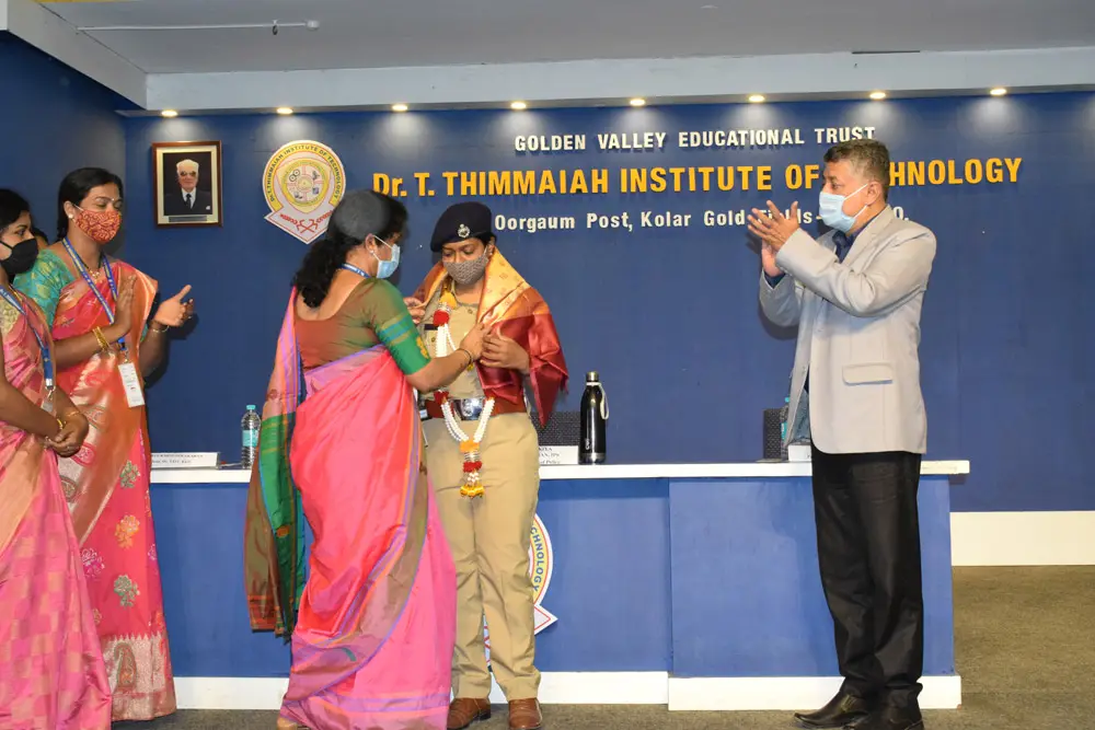 Dr. T. Thimmaiah Institute of Technology: campus photo 3