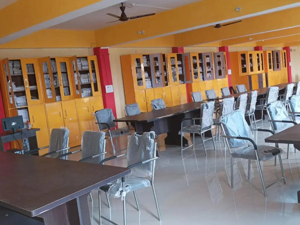 Dr Trishuldhari Pandey Memorial College of Education campus photo 1