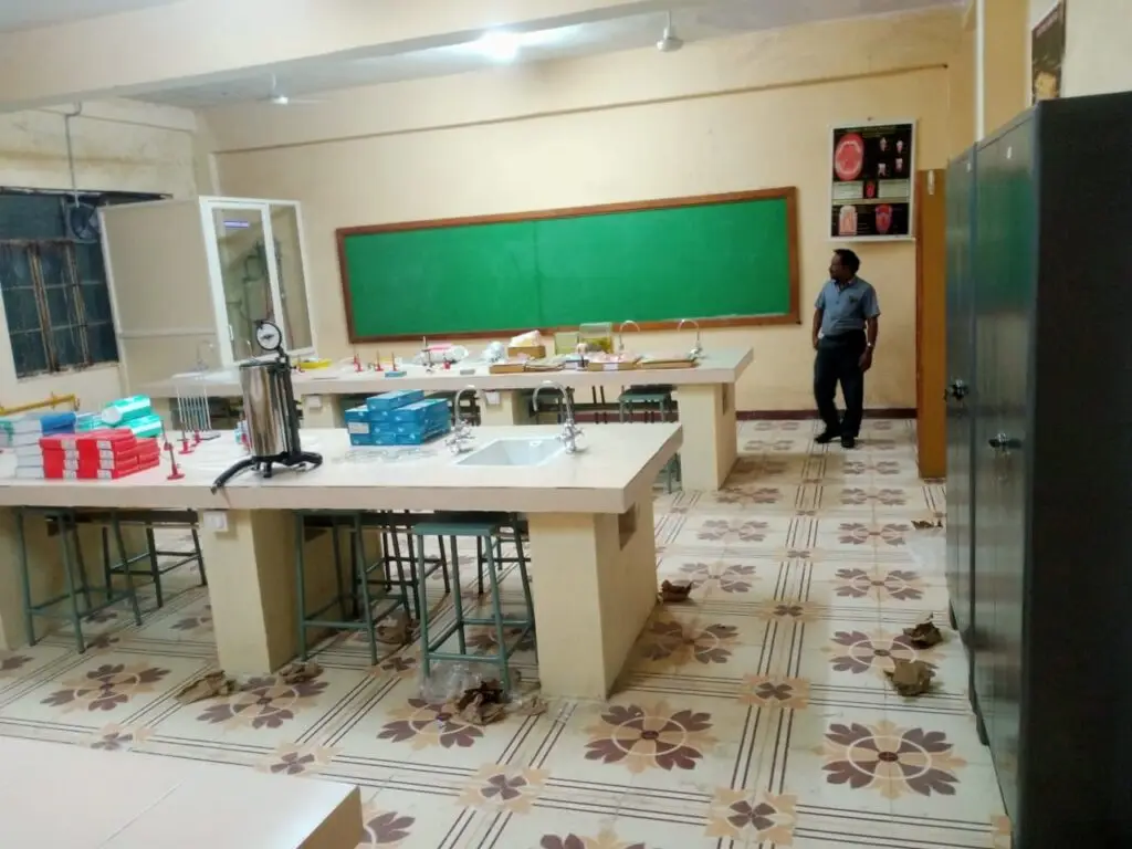 Dr Vrk Institute of Pharmaceutical Sciences: campus photo 5