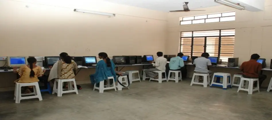 Dr. Y .C. James Yen Government Polytechnic. Kuppam: campus photo 1