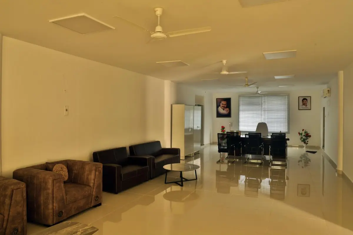 Dr YSR Architecture and Fine Arts University: campus photo 7