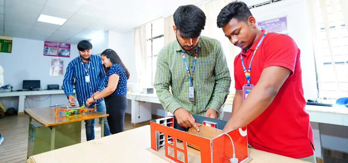 Dronacharya College of Engineering, Farukh Nagar: campus photo 8