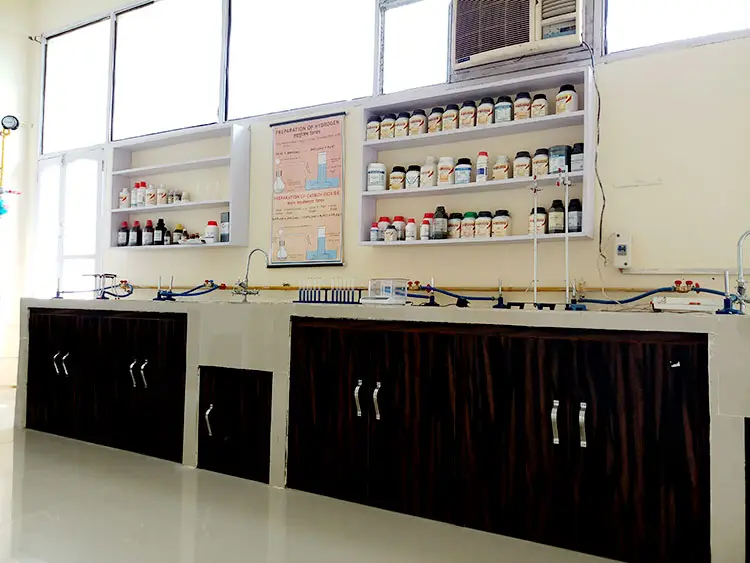 Dronacharya Degree College: campus photo 8