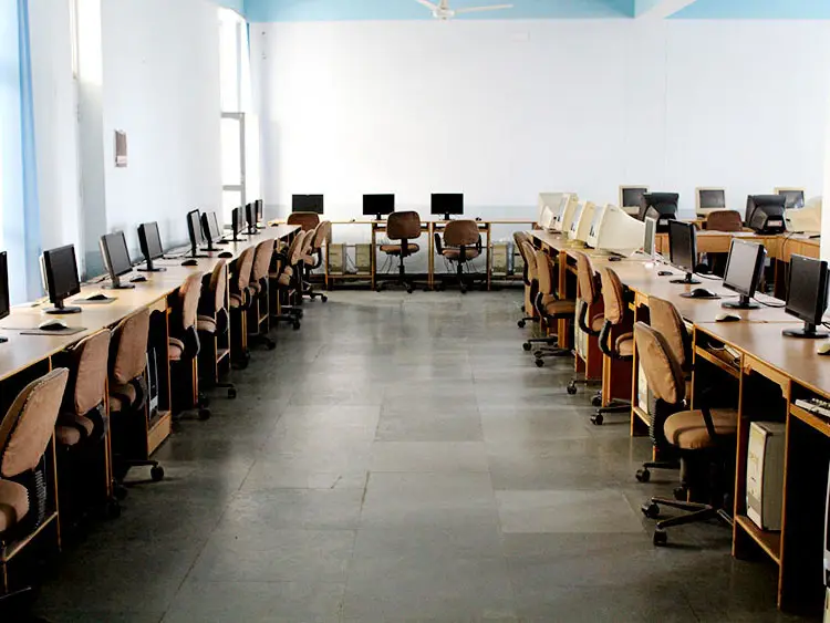 Dronacharya Degree College: campus photo 7