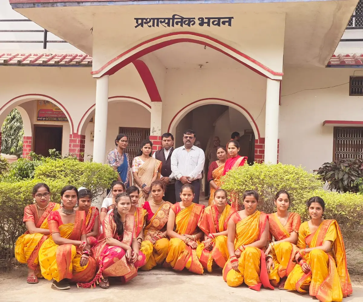 Duja Devi Mahavidyalaya, Sahatwar: campus photo 3