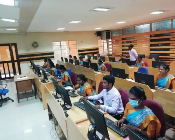 E.S. College of Education: campus photo 2