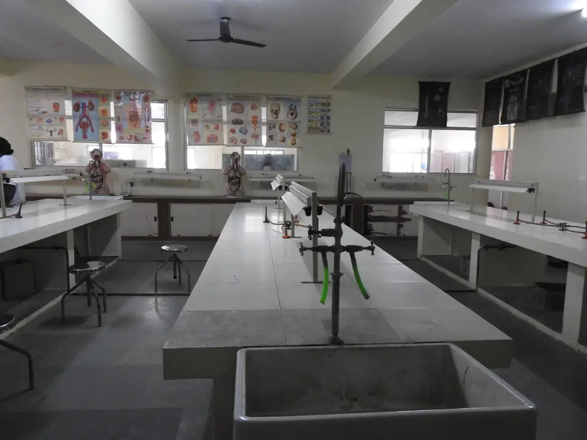 East West College of Pharmacy campus photo 2
