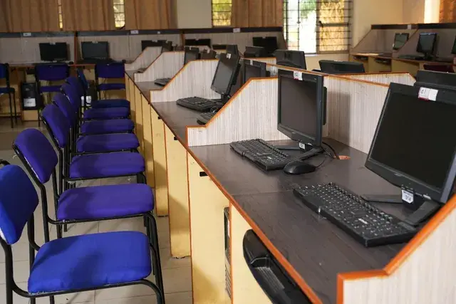 East West Institute of Technology, BANGALORE campus photo 4