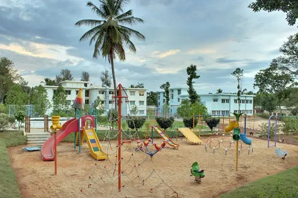 EDSC campus photo 8