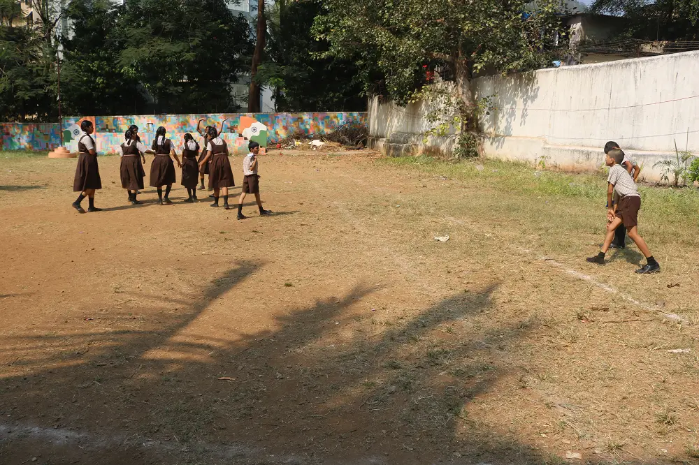 Education Board Mulunds Jai Bharat College of Commerce Night Mulund Colony Mulund W Mumbai: campus photo 8