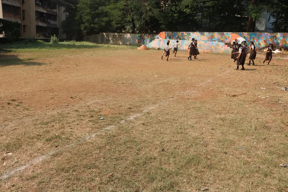 Education Board Mulunds Jai Bharat College of Commerce Night Mulund Colony Mulund W Mumbai: campus photo 4
