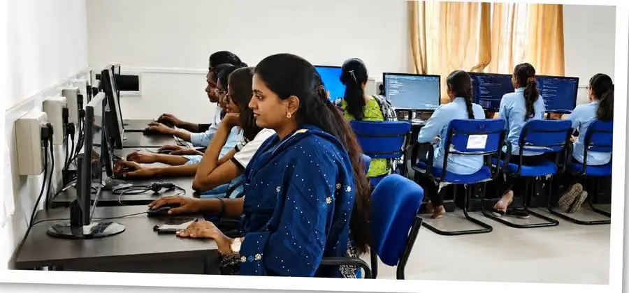 Eklavya Arts College: campus photo 4