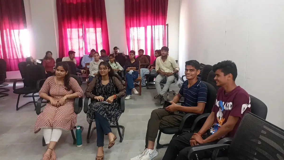 Engineering College campus photo 7