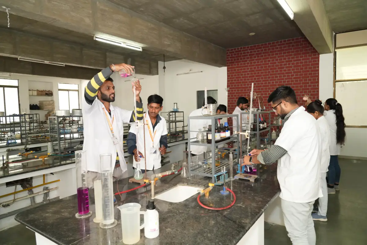 Faculty of Information and Communication Technology campus photo 7