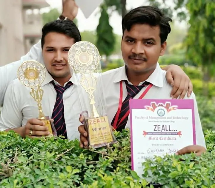 Faculty Of Management and Technology, Harish Chandra P G College, Bawan Beegha Campus: campus photo 2