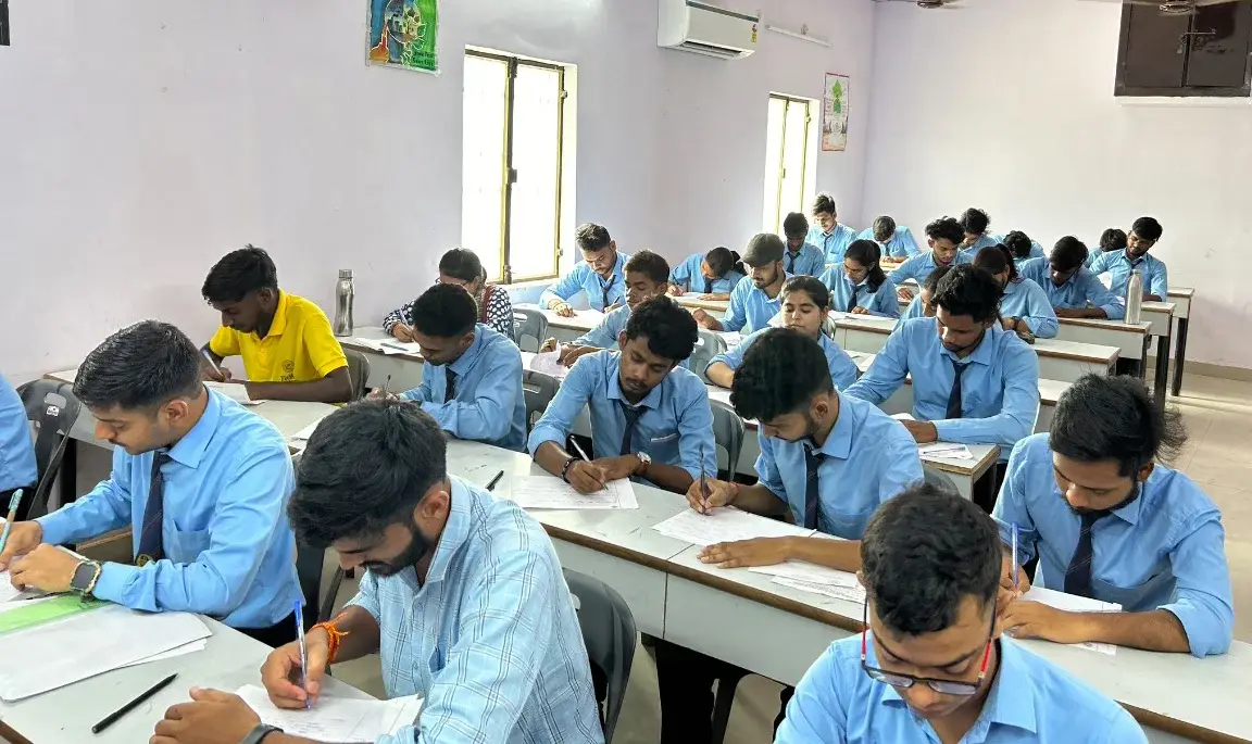 FILM INSTITUTE OF e-MITS LUCKNOW: campus photo 5