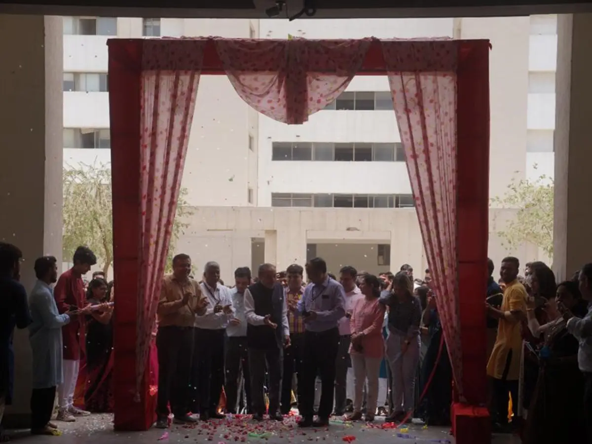 G C S Medical College Hospital and Research Centre: campus photo 1