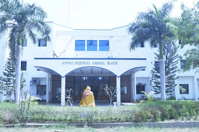 G.K.M. College of Engineering and Technology campus photo 5