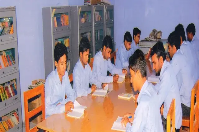 Gargi T T College: campus photo 4