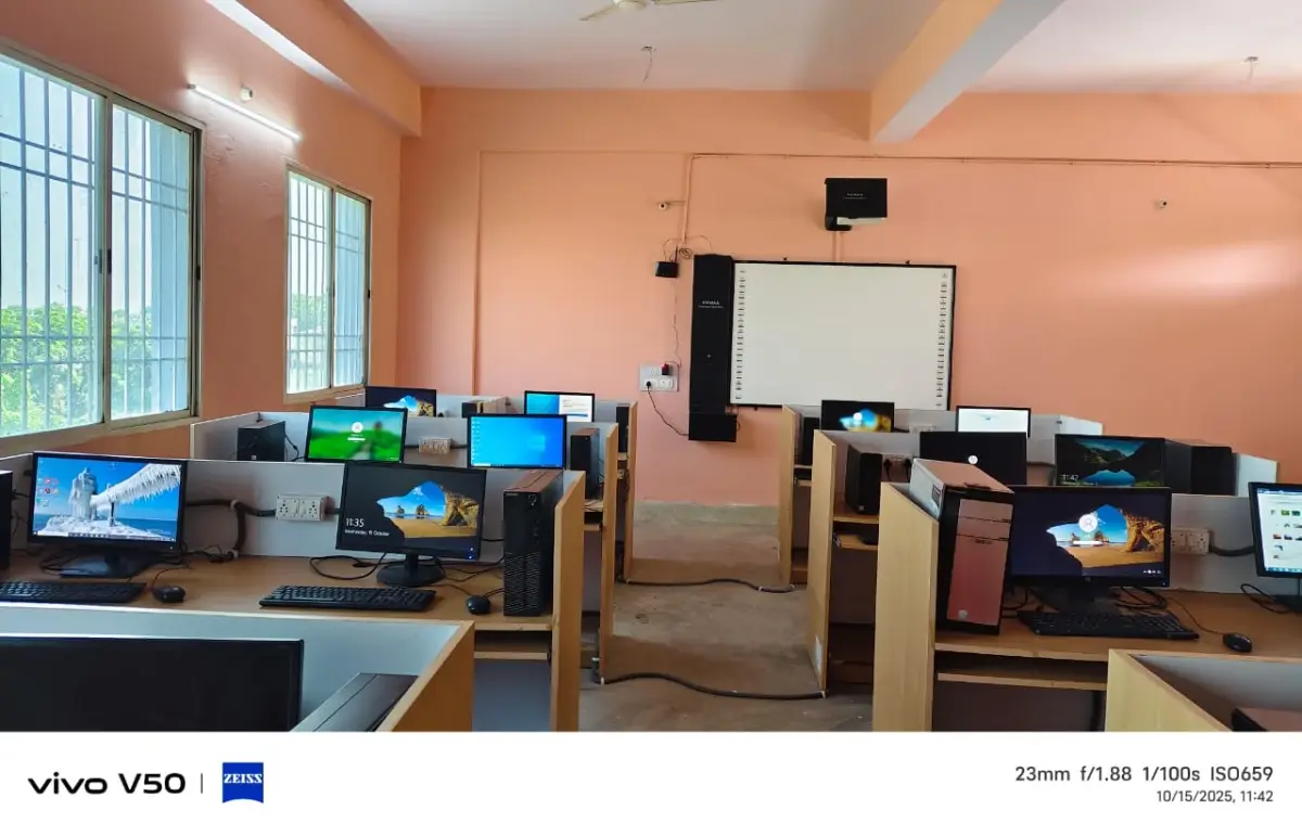 GIOMAT campus photo 7