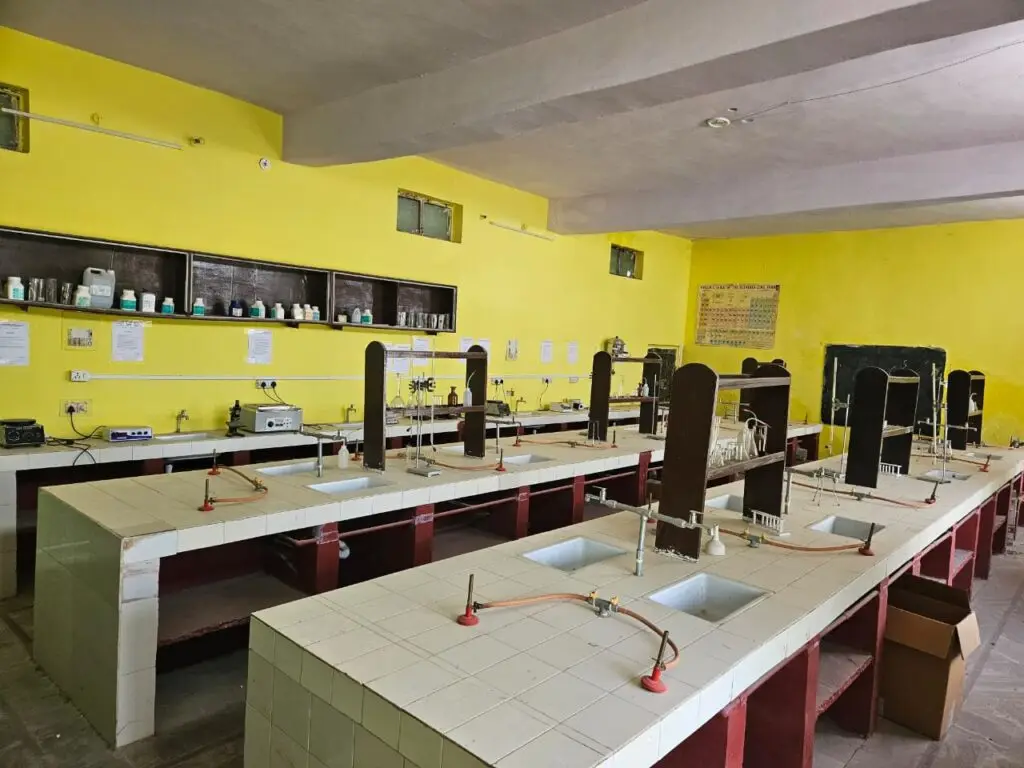 Ghanshyam Baba College of Pharmacy: campus photo 5