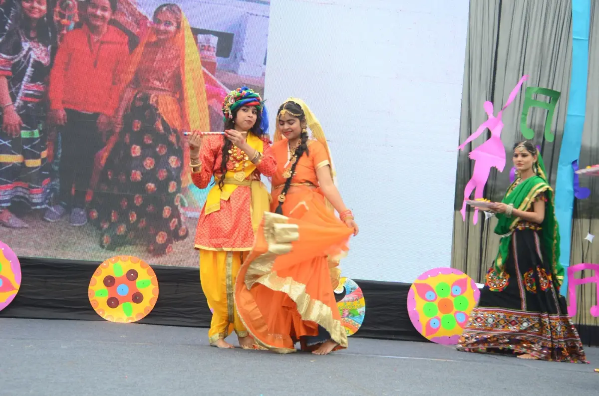 Ginni Devi Modi Institue of Education: campus photo 1