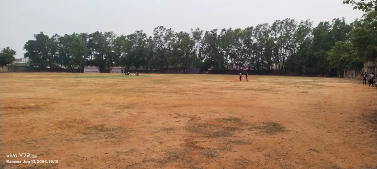 Giridih College: campus photo 1