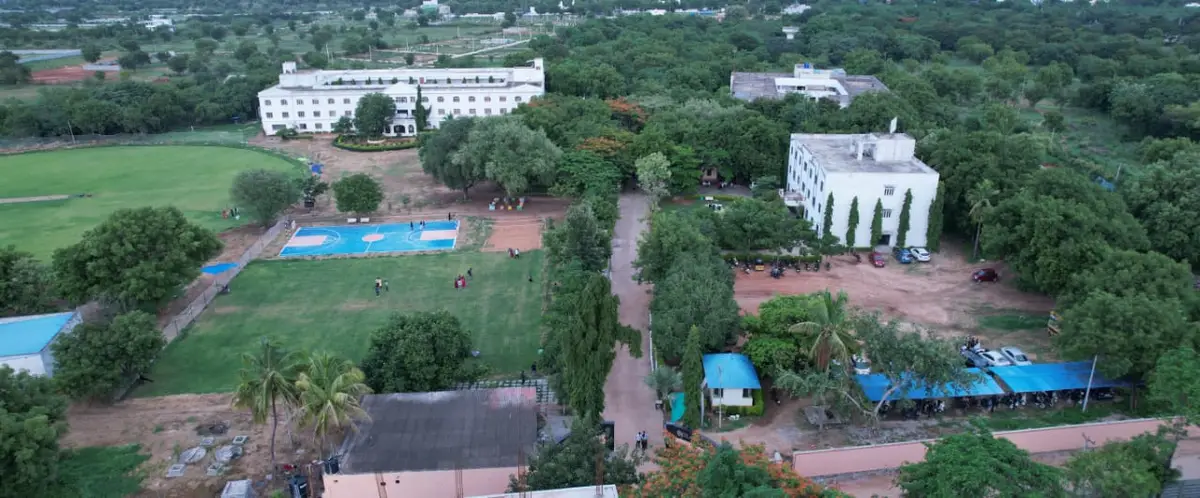Global Institute of Engineering and Technology (GIET Telangana): campus photo 2