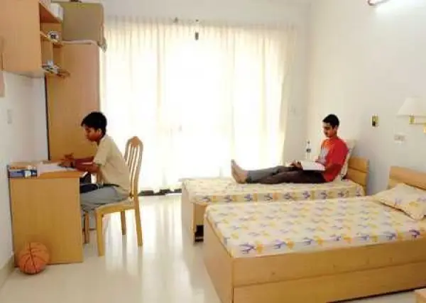 GIOM campus photo 2