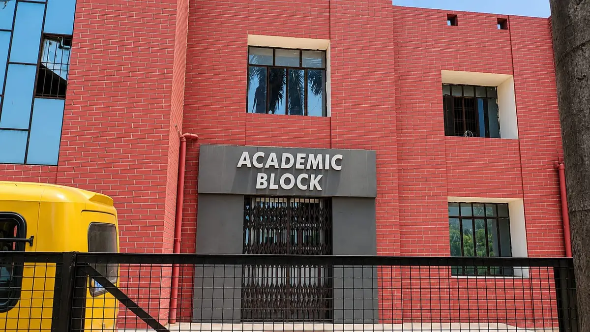 Gokaran Narvadeshwar Institute of Technology and Management: campus photo 7