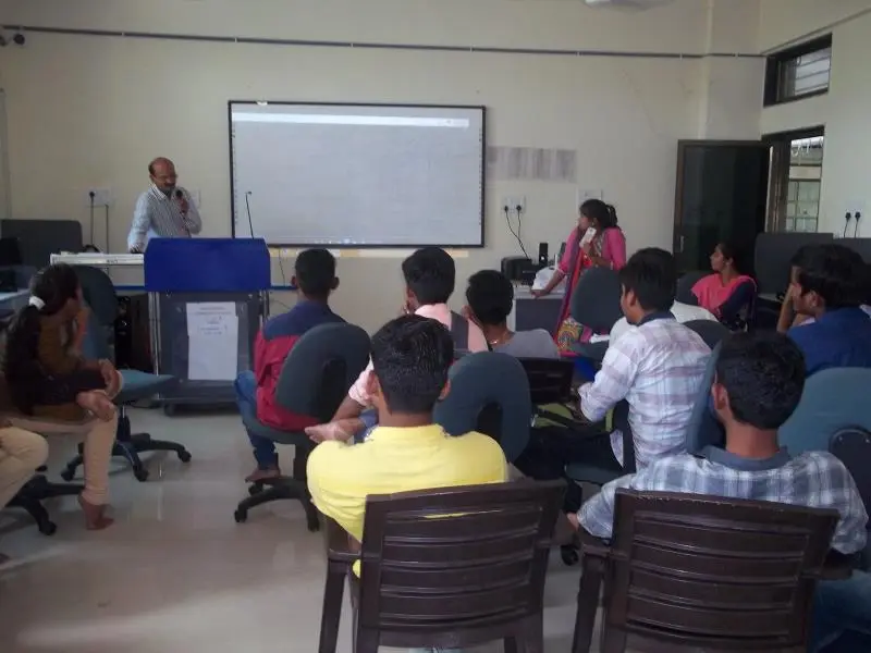 Goverment Commerce College Vadali: campus photo 4