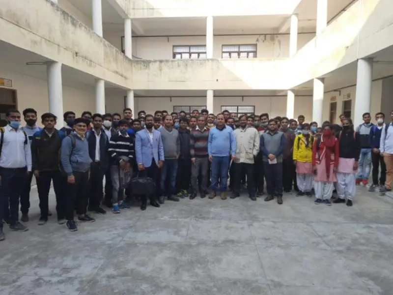 Goverment Polytechnic Kursi Fatehpur Barabanki: campus photo 1