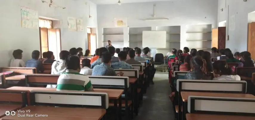 Government College: campus photo 2
