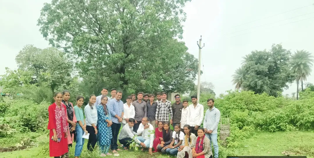 Government College: campus photo 6