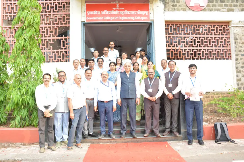 Government College of Engineering Kolhapur campus photo 8