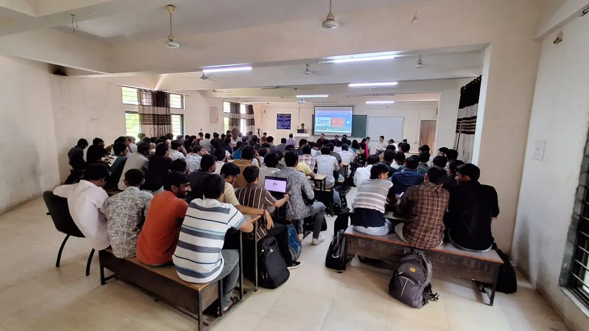 GECG campus photo 3