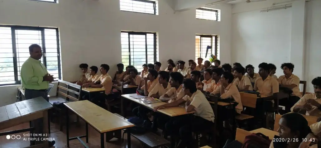Government Polytechnic College Kaduthuruthy: campus photo 1